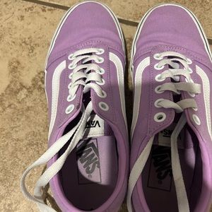 Women’s light purple vans! Size 7.5!